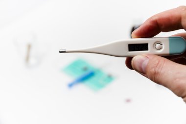 Ayarla grip tedavisi için - sağlık ve tıp kavramı