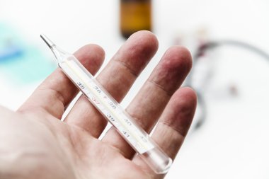 Ayarla grip tedavisi için - sağlık ve tıp kavramı