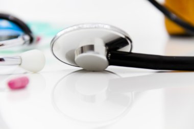 Ayarla grip tedavisi için - sağlık ve tıp kavramı