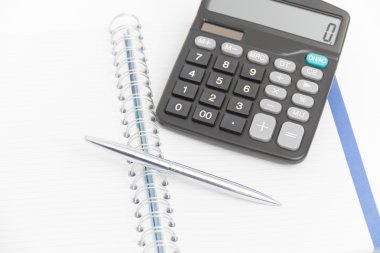 hesap makinesi, kalem ve defter iş kavramı