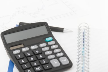 hesap makinesi, kalem ve defter iş kavramı