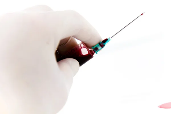 Syringe in labo-omgeving — Stockfoto