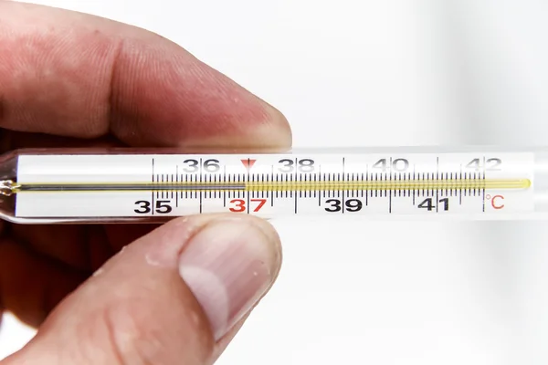 Thermometer für Körpertemperatur — Stockfoto