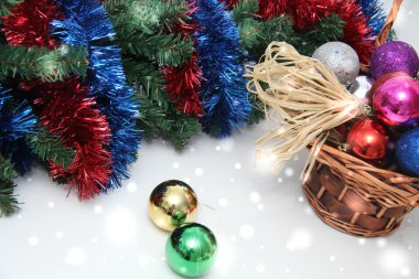 Noel süslemeleri ve hediyeleri