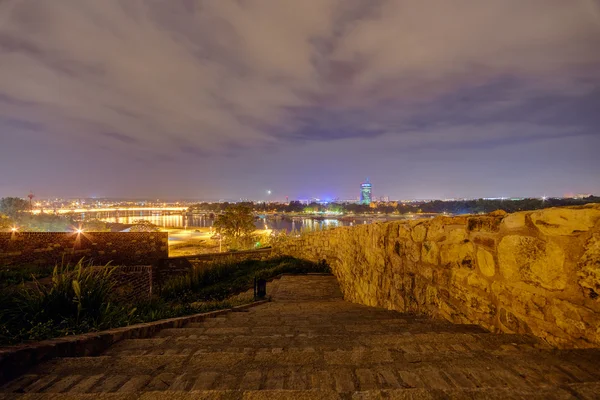 Πάρκο και το φρούριο kalemegdan του Βελιγραδίου — Stockfoto