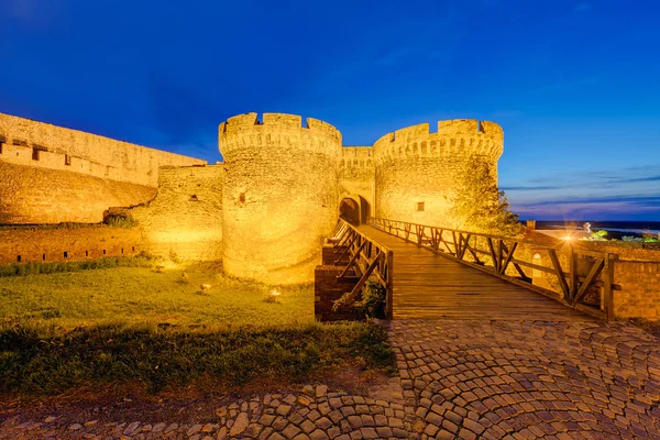 Fortaleza de Belgrado y parque Kalemegdan — Foto de Stock