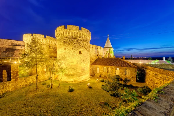 Fortaleza de Belgrado e parque de Kalemegdan — Fotografia de Stock