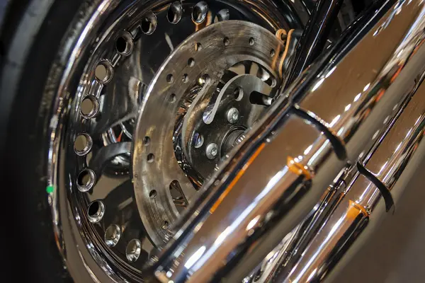 Motosiklet tekerlek portre