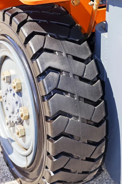 Excavator digging wheel — Stock Photo, Image