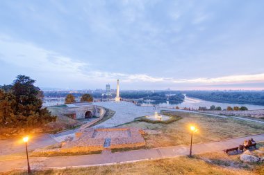 Belgrad Kalesi ve panorama görünüm