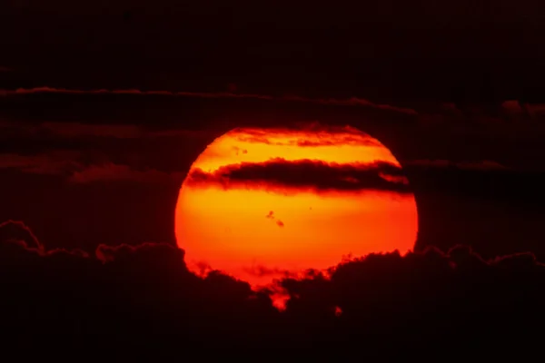 Solnedgång på himlen — Stockfoto