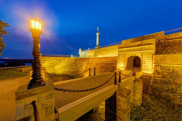 Belgrad Kalesi ve victor Anıtı — Stok fotoğraf