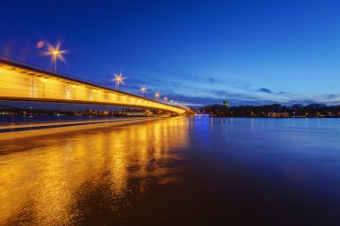 Panorama görünüm Nehri Köprüsü