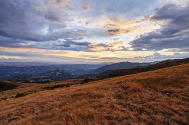 Dağ manzarası ve panorama görünüm