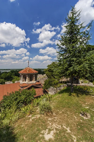 Fortezza di Belgrado e cappella di San Petka — Foto Stock