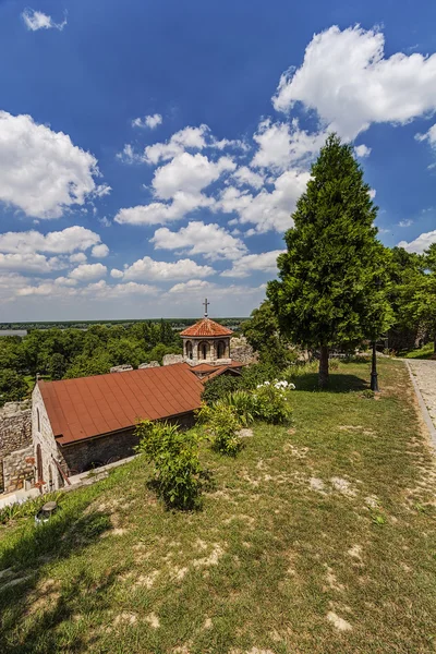 Fortezza di Belgrado e cappella di San Petka — Foto Stock