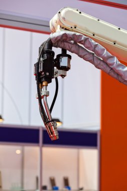 Robot kesme makinesi 
