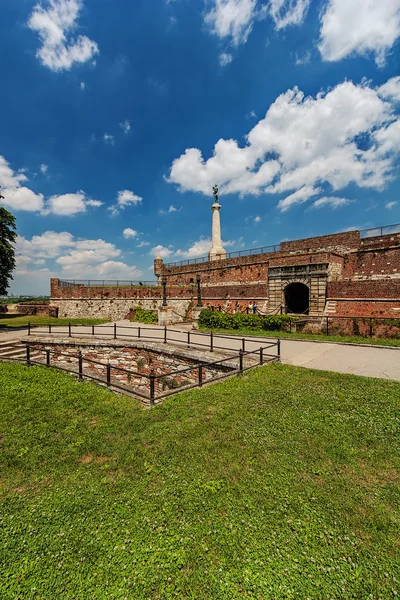 Bělehradské pevnosti a kalemegdan park — Stock fotografie