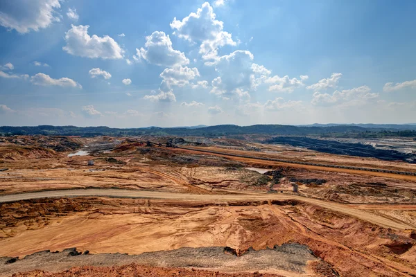 Poço de mineração aberta — Fotografia de Stock