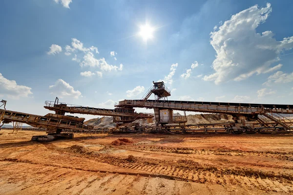 Poço de mineração aberta — Fotografia de Stock