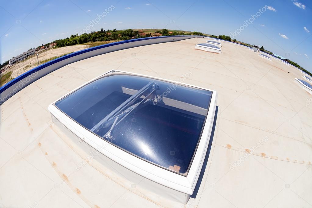 flat roof on industrial hall