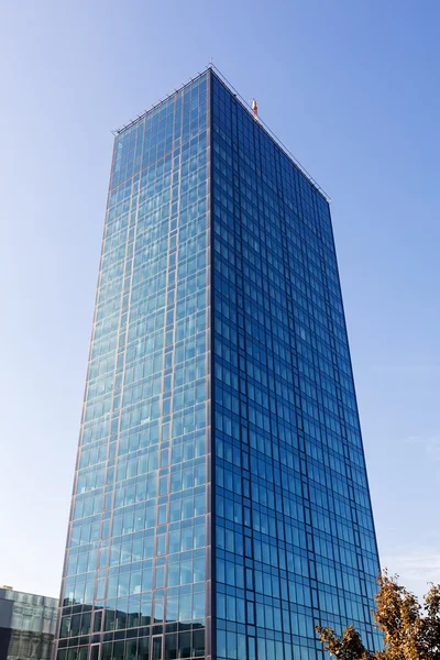 Modern Binası