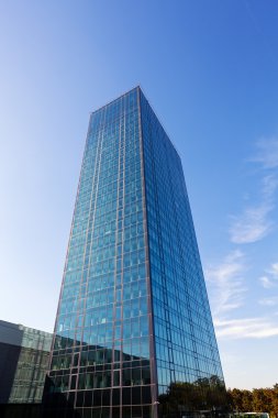 Modern Binası