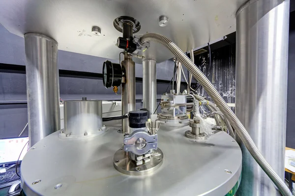 Dettaglio macchine in laboratorio di fisica — Foto Stock