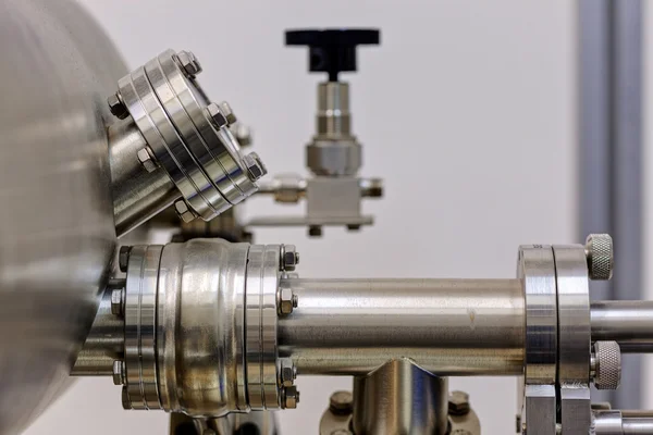 Detail of machinery in physics laboratory — Stock Photo, Image