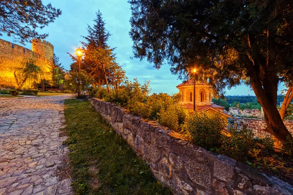 Πάρκο και το φρούριο kalemegdan του Βελιγραδίου — Stockfoto