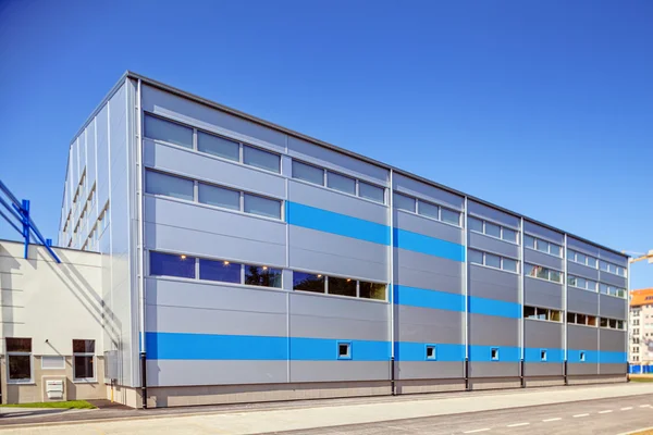 Aluminum facade on industrial building — Stock Photo, Image