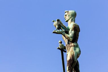 Victor anıt güneşli bir günde