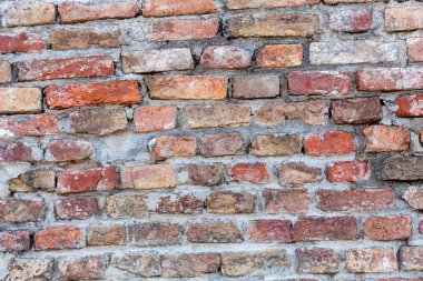 Eski tuğla duvar