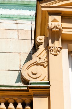 klasik bina taş cephe