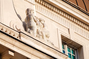 klasik bina taş cephe