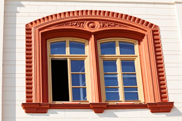 Stone facade on classical building — Stock Photo, Image