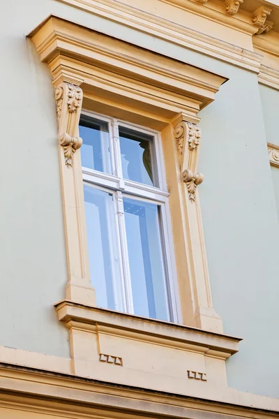 Stone facade on classical building — Stock Photo, Image