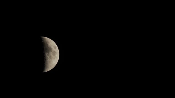 El lapso de tiempo de una luna grande — Vídeos de Stock