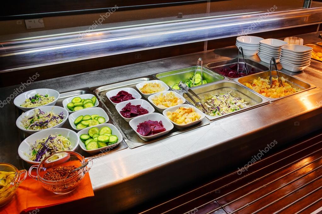mí restaurante del servicio — Foto de stock © VladimirNenezic 95863014