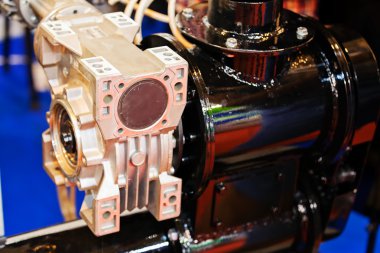 Büyük elektrikli motor şanzıman 