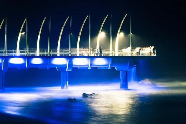 Durban Pierin Umhlanga iluminado à noite Imagem De Stock