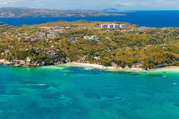 Aerial view of beautiful bay in tropical Island with very white — Stock Photo, Image