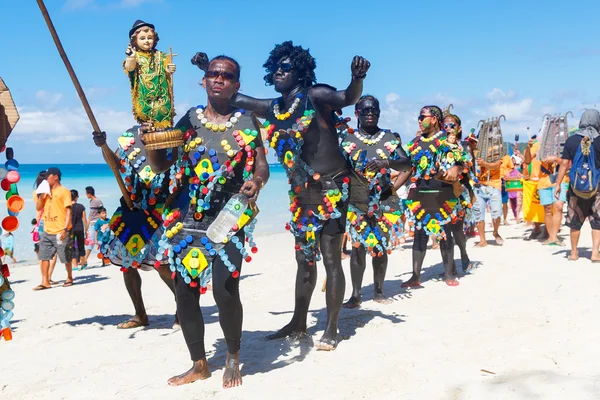 10 de janeiro de 2016. Boracay, Filipinas. Festival Ati-Atihan. U — Fotografia de Stock