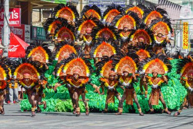 Ocak ayı 24th 2016. Iloilo, Filipinler. Dinagyang Festivali. Unid