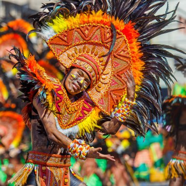 Ocak ayı 24th 2016. Iloilo, Filipinler. Dinagyang Festivali. Unid