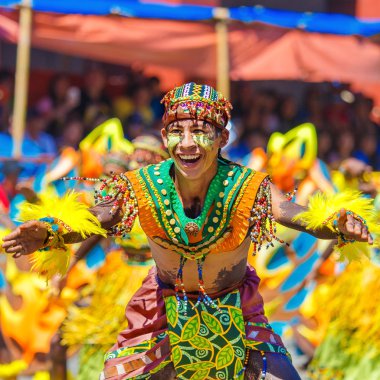 Ocak ayı 24th 2016. Iloilo, Filipinler. Dinagyang Festivali. Unid