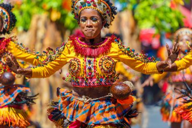 Ocak ayı 24th 2016. Iloilo, Filipinler. Dinagyang Festivali. Unid