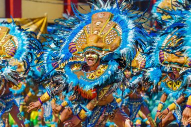 Ocak ayı 24th 2016. Iloilo, Filipinler. Dinagyang Festivali. Unid