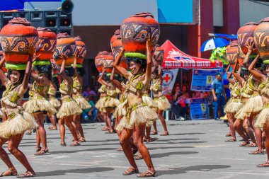 Ocak ayı 24th 2016. Iloilo, Filipinler. Dinagyang Festivali. Unid