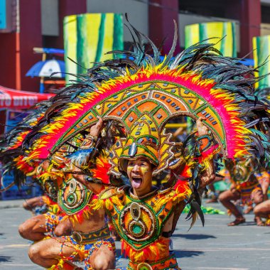 Ocak ayı 24th 2016. Iloilo, Filipinler. Dinagyang Festivali. Unid